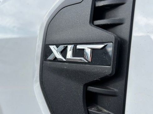 New 2025 Ford Ranger XLT w/ Equipment Group 301A High image 17