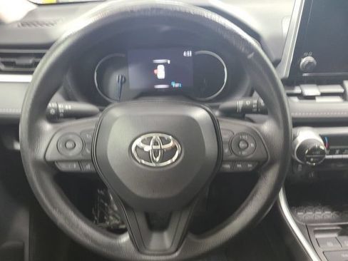 Certified 2023 Toyota RAV4 LE AWD/4WD image 22
