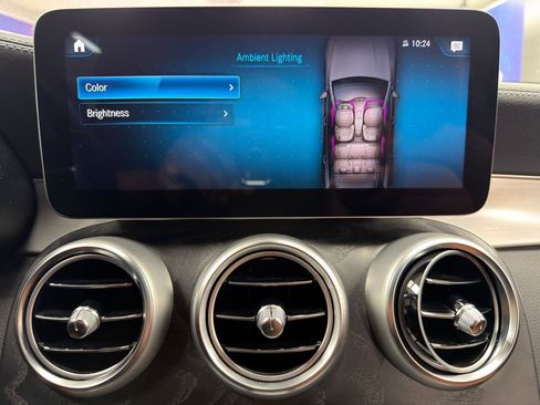 Used 2022 Mercedes-Benz GLC 300 4MATIC w/ AMG Line image 20