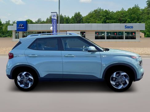 New 2026 Hyundai Venue SEL FWD image 9
