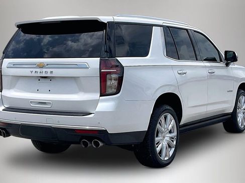 Used 2021 Chevrolet Tahoe High Country w/ Premium Package RWD image 5