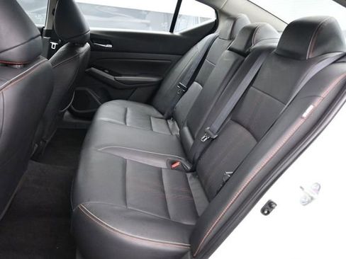 Used 2025 Nissan Altima 2.5 SR w/ SR Premium Package FWD image 12