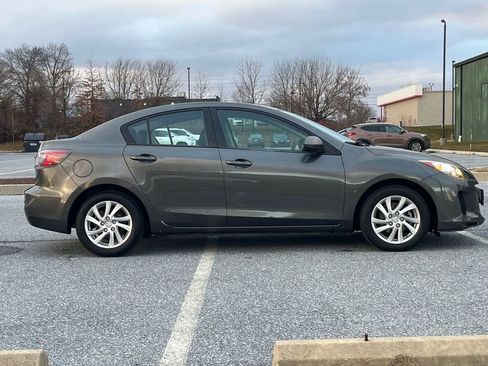 Used 2012 MAZDA MAZDA3 i Touring image 9