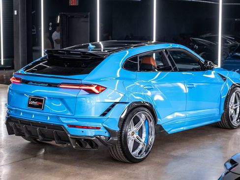 Used 2023 Lamborghini Urus S AWD/4WD image 23