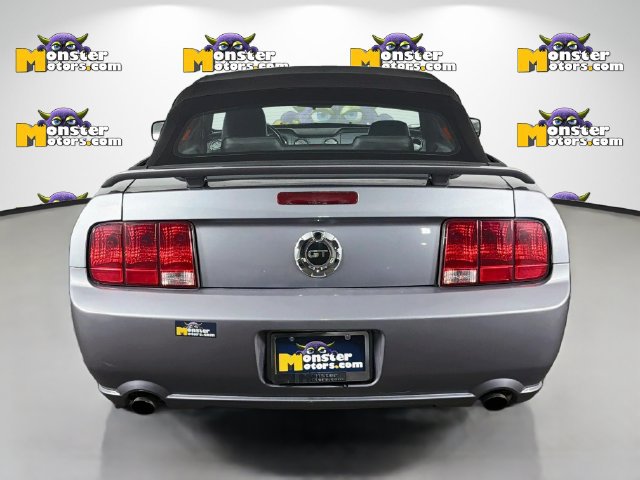 Used 2006 Ford Mustang GT Premium RWD image 6