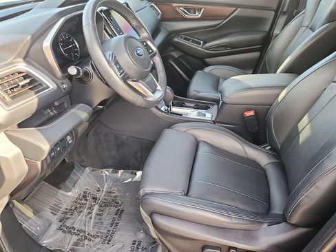 Used 2023 Subaru Ascent Touring AWD/4WD image 7