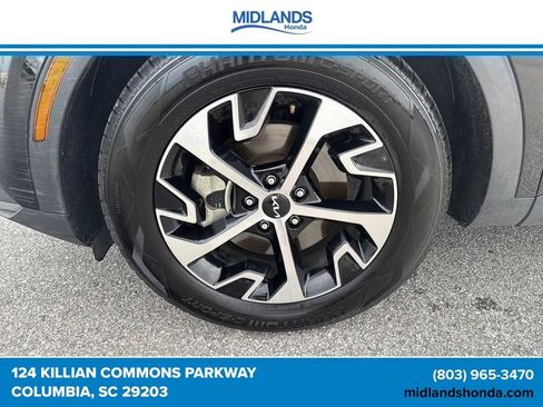 Used 2023 Kia Sportage EX FWD image 19