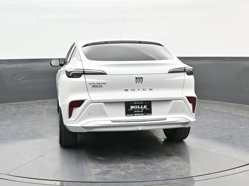 Used 2025 Buick Envista Avenir FWD image 6
