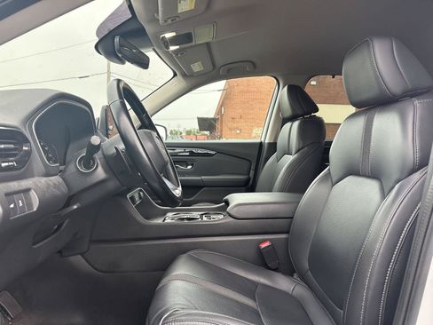 Used 2023 Honda Pilot EX-L image 11