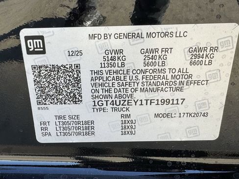 New 2026 GMC Sierra 2500 AT4X image 24