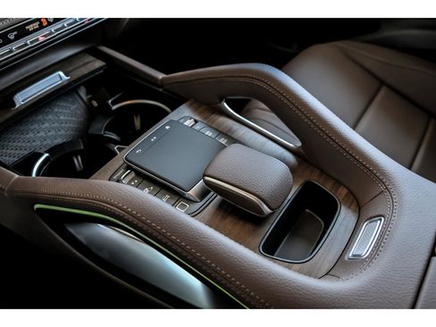 New 2026 Mercedes-Benz GLE 350 4MATIC image 17