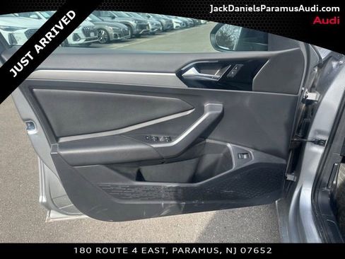 Used 2020 Volkswagen Jetta R-Line w/ R-Line Cold Weather Package image 13