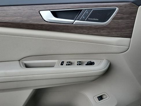 New 2026 Volkswagen Atlas SEL Premium R-Line image 17