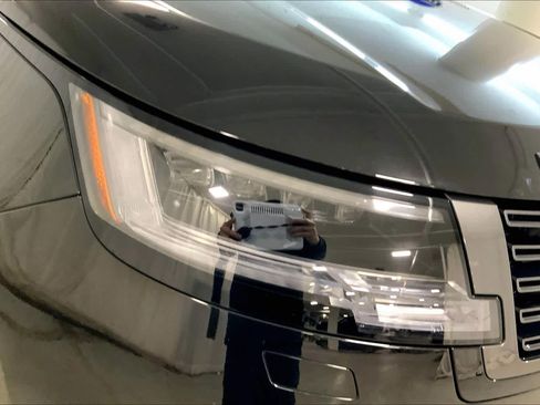 Used 2023 Land Rover Range Rover SE image 28