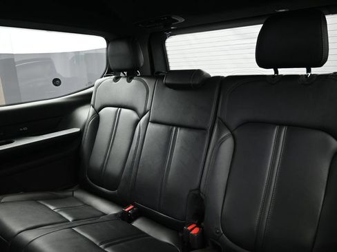 Used 2022 Jeep Wagoneer Series III w/ Flexible Seating Group AWD/4WD image 17