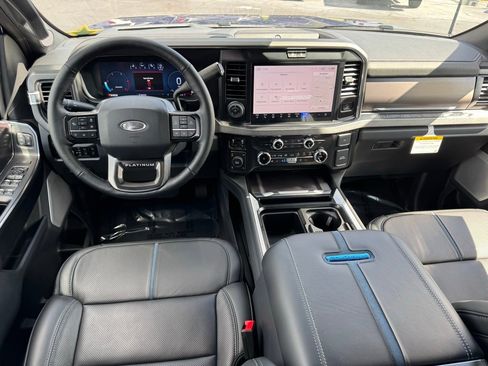 New 2026 Ford F250 Platinum image 4