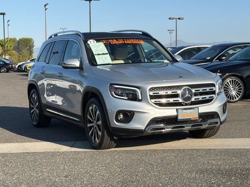 Used 2022 Mercedes-Benz GLB 250 image 4