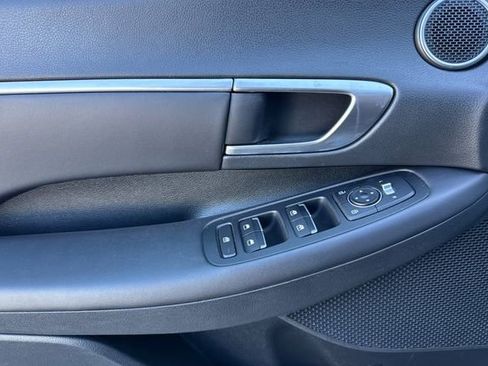 Used 2021 Hyundai Sonata SEL FWD image 11