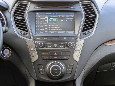 Used 2018 Hyundai Santa Fe Sport w/ 2.0T Ultimate Tech Package 05 image 14