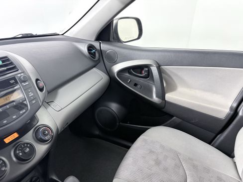 Used 2011 Toyota RAV4 Base image 20