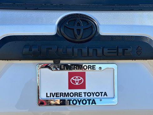 Used 2022 Toyota 4Runner TRD Off-Road Premium image 48