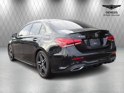 Used 2020 Mercedes-Benz A 220 4MATIC image 3