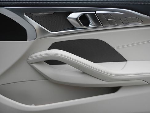 Certified 2025 BMW 840i image 29