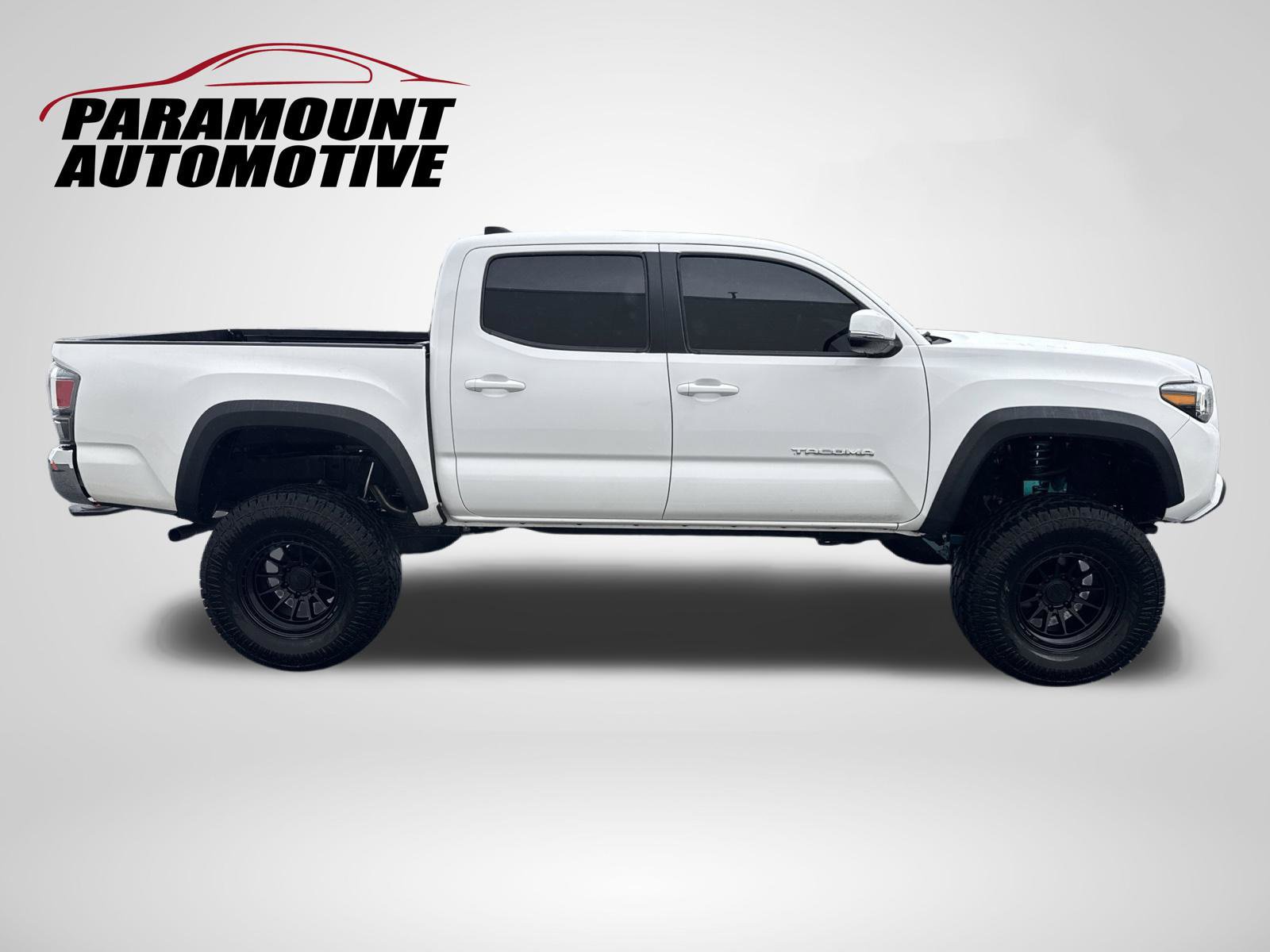 Used 2022 Toyota Tacoma TRD Off-Road AWD/4WD image 8