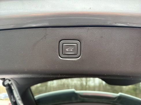 Used 2024 Chevrolet Blazer LT image 14