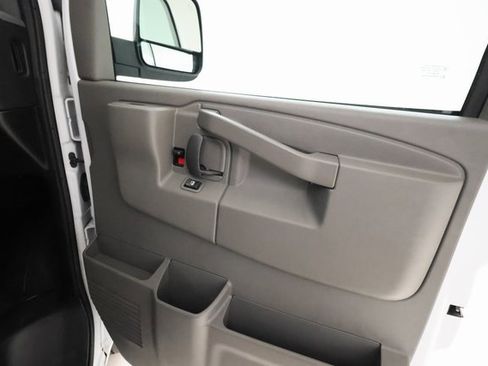 Used 2024 Chevrolet Express 3500 LT w/ LT Preferred Equipment Group image 22