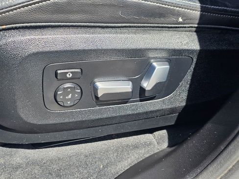 Used 2019 BMW X5 xDrive40i w/ Premium Package 2 AWD/4WD image 25