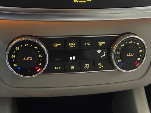 Used 2014 Mercedes-Benz ML 350 4MATIC image 16