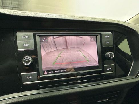 Used 2019 Volkswagen Jetta SE image 21