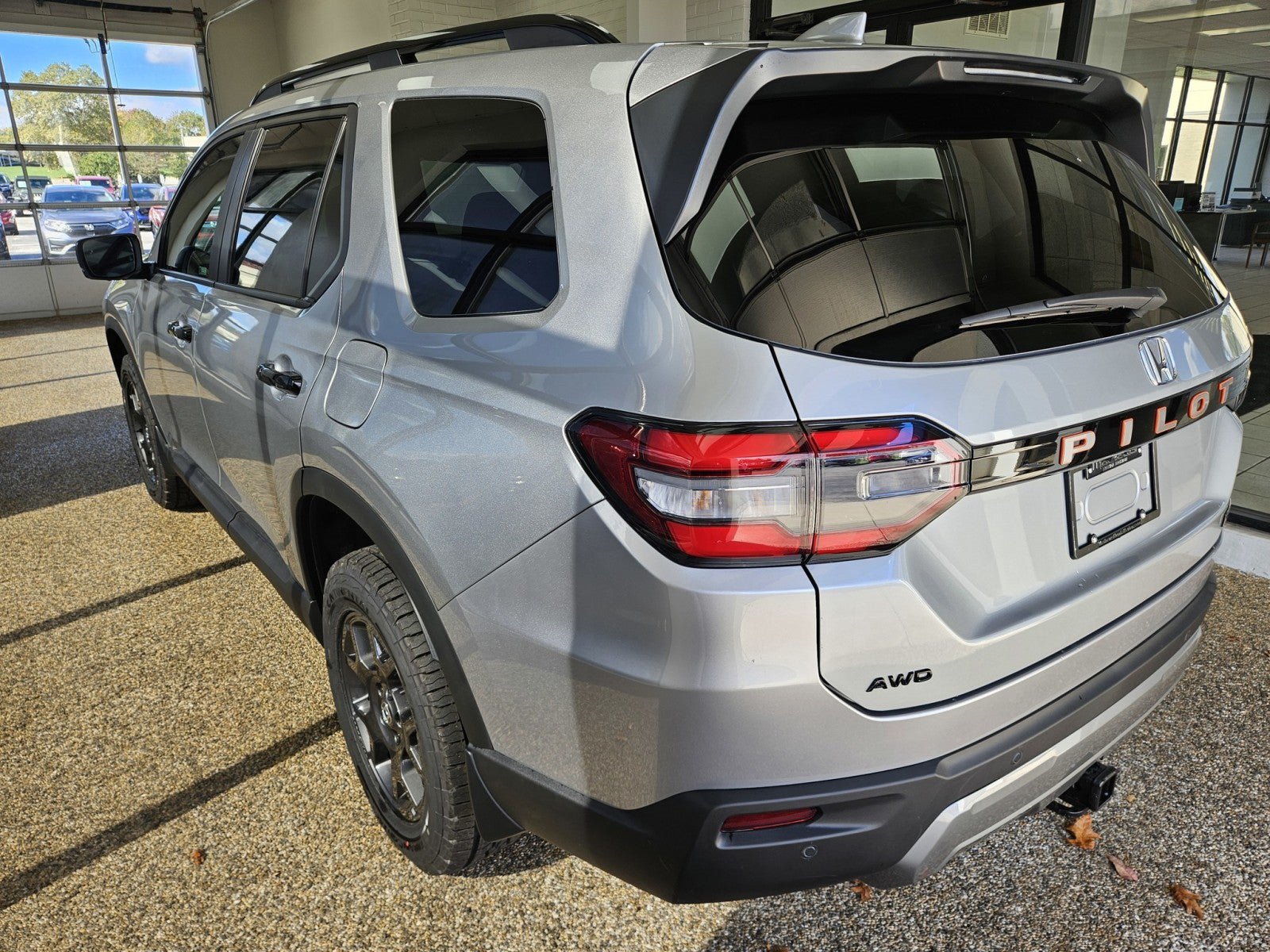 New 2026 Honda Pilot TrailSport image 4