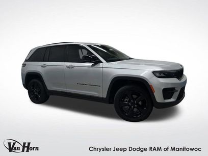 Used 2023 Jeep Grand Cherokee Altitude