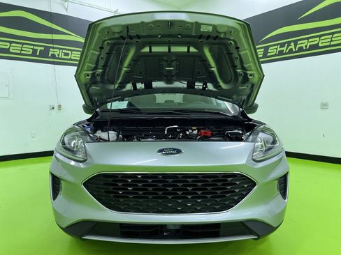 Used 2022 Ford Escape SE AWD/4WD image 4