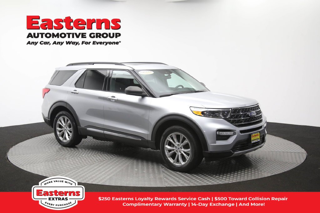 Used 2020 Ford Explorer XLT w/ Equipment Group 202A AWD/4WD image 49
