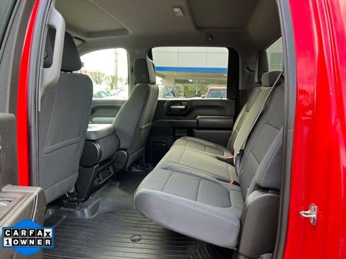 Used 2021 Chevrolet Silverado 2500 LT w/ Fleet Comfort Package image 11