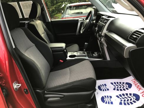 Used 2024 Toyota 4Runner SR5 image 26