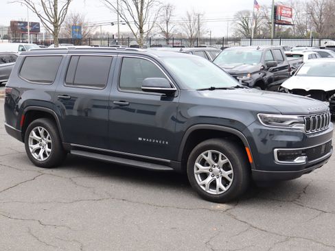 Used 2022 Jeep Wagoneer Series I w/ Premium Group I image 13