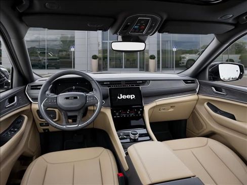 New 2025 Jeep Grand Cherokee L Limited image 14