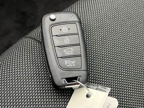 New 2026 Hyundai Elantra SE FWD image 26