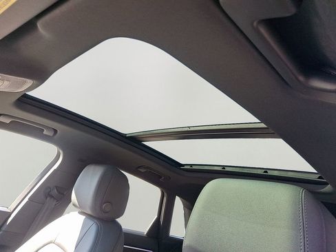 Used 2022 Audi Q3 2.0T Premium Plus w/ Premium Plus Package image 15