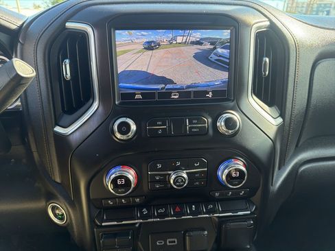 Used 2021 GMC Sierra 1500 AT4 image 11
