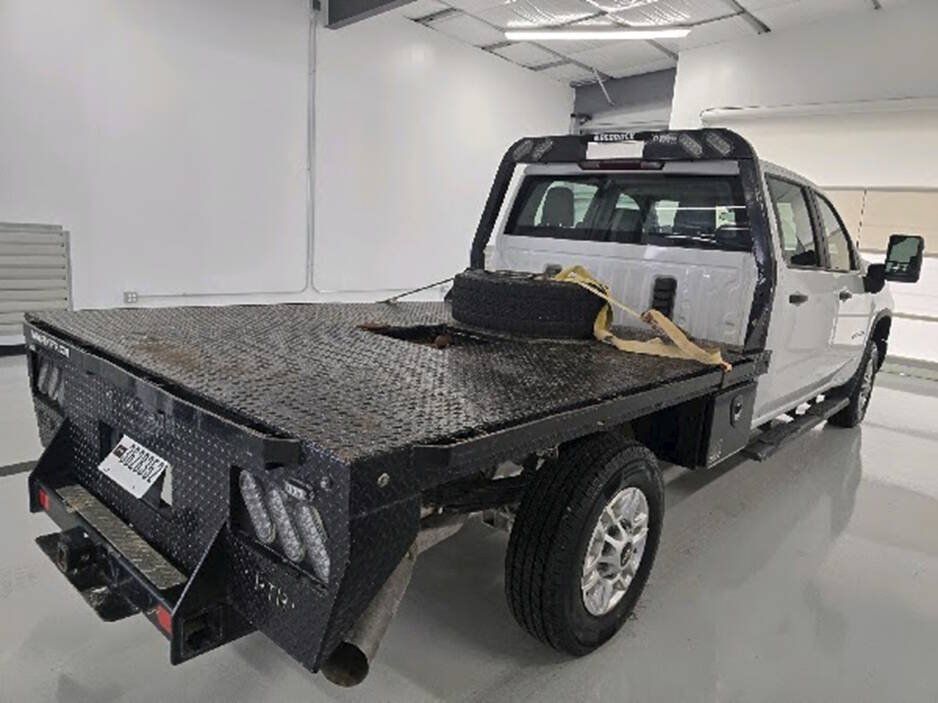 Used 2024 Chevrolet Silverado 2500 W/T w/ WT Fleet Convenience Package AWD/4WD image 8