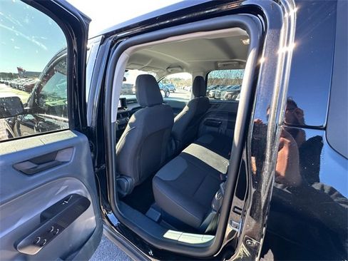 Used 2024 Ford Maverick XL image 18