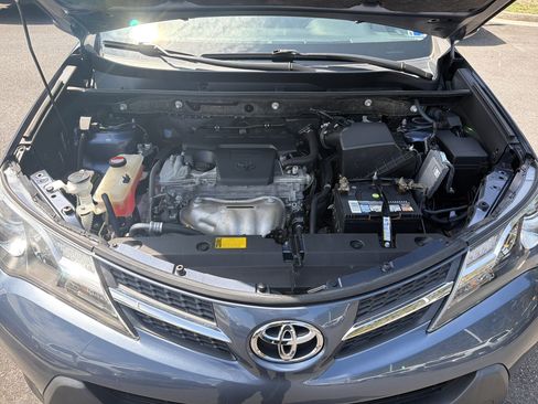 Used 2014 Toyota RAV4 Limited FWD image 36