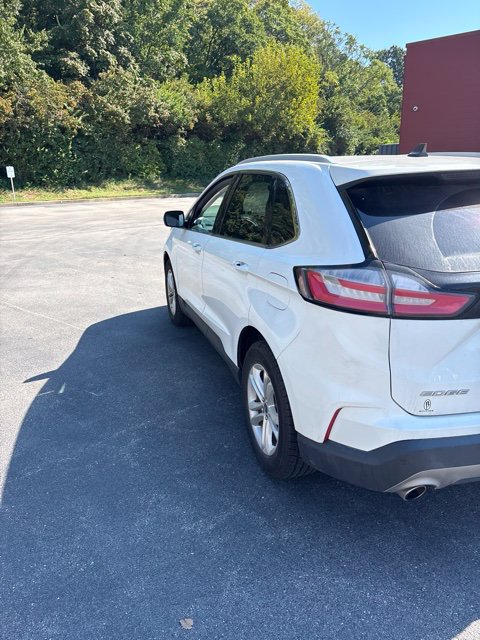 Used 2020 Ford Edge SEL w/ Convenience Package AWD/4WD image 6