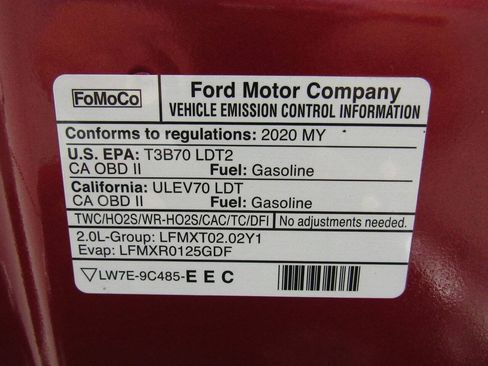 Used 2020 Ford Escape Titanium AWD/4WD image 25
