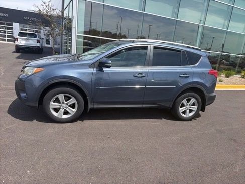 Used 2013 Toyota RAV4 XLE AWD/4WD image 3